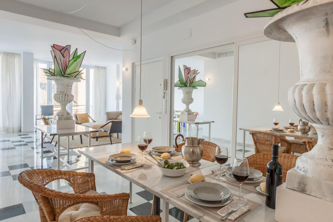 Apartamento Deluxe Calle Imagen セビリア エクステリア 写真