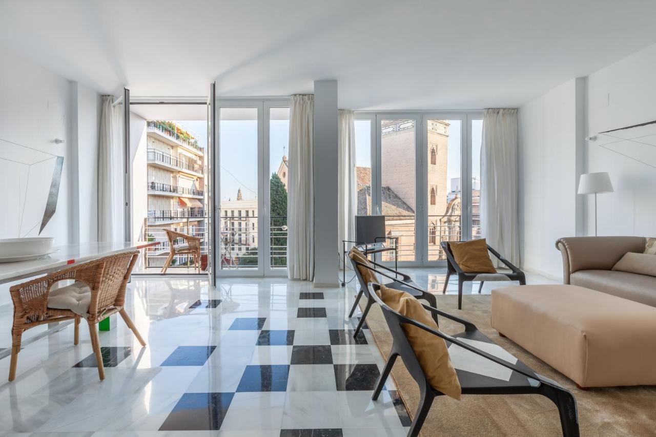 Apartamento Deluxe Calle Imagen セビリア エクステリア 写真